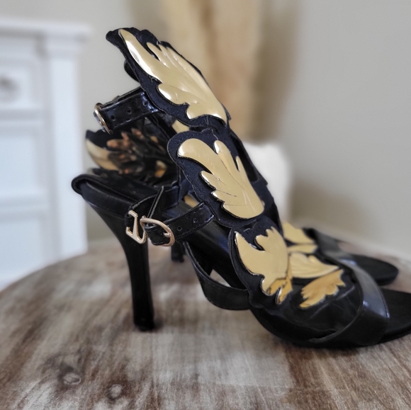 Bohemian vintage high heels sandals costume rare find. - Picture 7 of 11